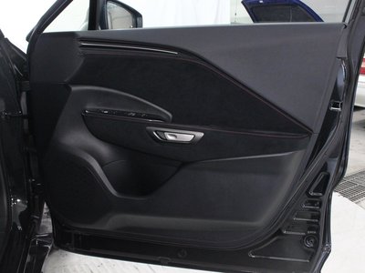 2025 Lexus LBX — миниатюра 66