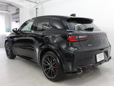 2025 Lexus LBX — миниатюра 29