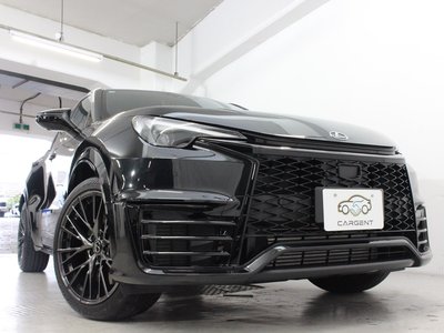 2025 Lexus LBX — миниатюра 25