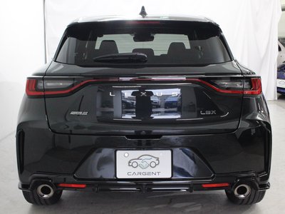 2025 Lexus LBX — миниатюра 48