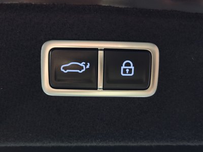 2024 Genesis G80 (RG3) thumbnail 23
