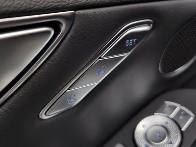 2024 Genesis G80 (RG3) thumbnail 30