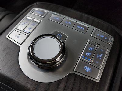 2024 Genesis G80 (RG3) thumbnail 26