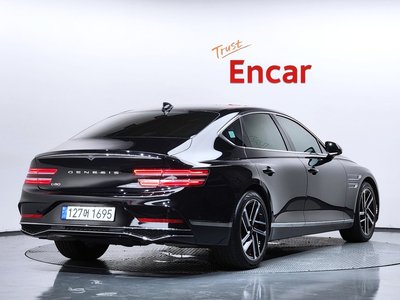 GENESIS G80 (RG3) - 3