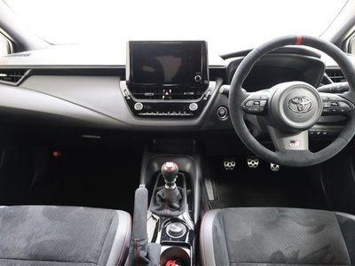 2023 Toyota GR COROLLA photo 10