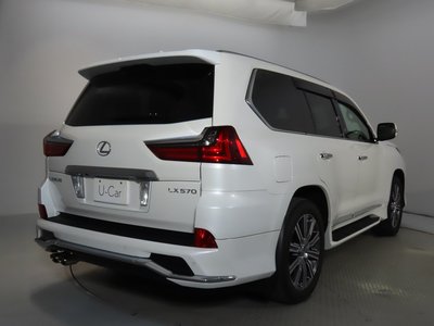 LEXUS LX - 2