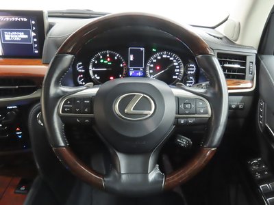 LEXUS LX - 10