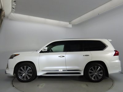 LEXUS LX - 3
