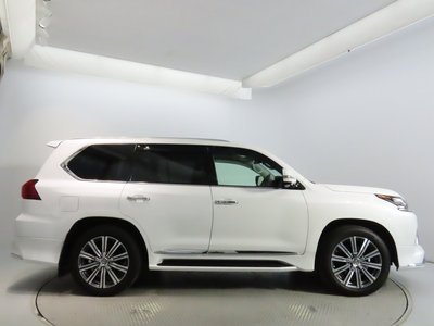 LEXUS LX - 4