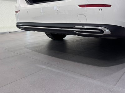 MERCEDES-BENZ E-CLASS - 10