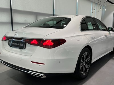 MERCEDES-BENZ E-CLASS - 2