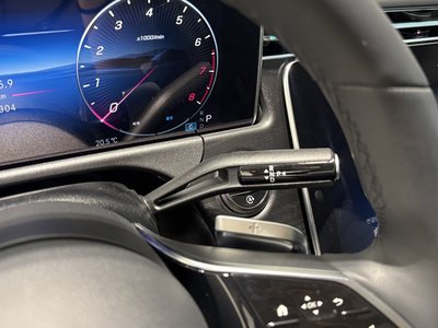 MERCEDES-BENZ E-CLASS - 9