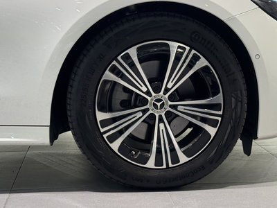 MERCEDES-BENZ E-CLASS - 6