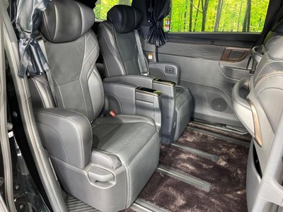 صورة 9 لـ 2024 Toyota VELLFIRE