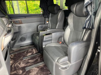 صورة 46 لـ 2024 Toyota VELLFIRE