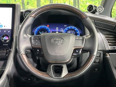 صورة 12 لـ 2024 Toyota VELLFIRE