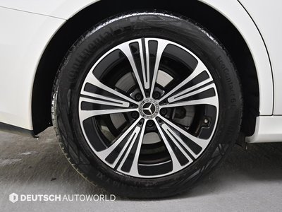 MERCEDES-BENZ E-CLASS - 6