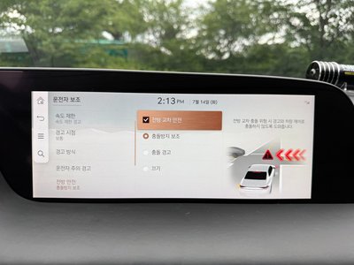2022 Genesis G90 (RS4) thumbnail 15