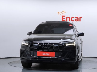 AUDI Q7 - 2