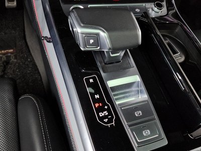 AUDI Q7 - 9