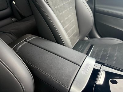 2025 Mercedes-BENZ C-CLASS 缩略图 44