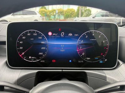 2025 Mercedes-BENZ C-CLASS 缩略图 21