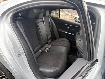 2025 Mercedes-BENZ C-CLASS 缩略图 48