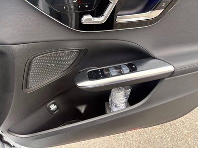 2025 Mercedes-BENZ C-CLASS 缩略图 31