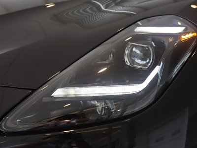 MASERATI GRANTURISMO - 9