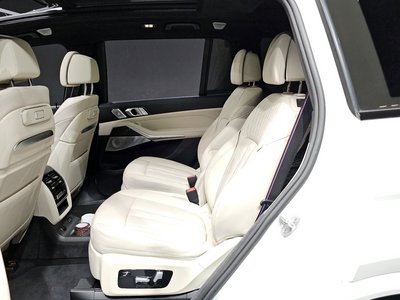 2023 BMW X7 — миниатюра 16