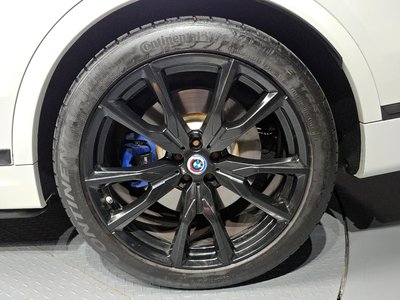 صورة 8 لـ 2023 BMW X7