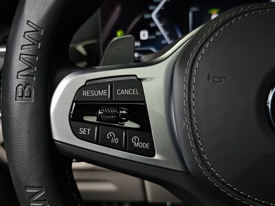 2023 BMW X7 — миниатюра 33