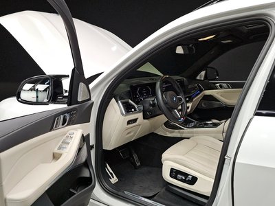 2023 BMW X7 — миниатюра 13