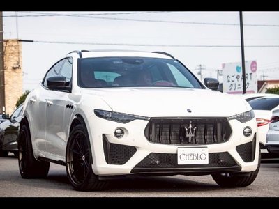 2019 Maserati MASERATI LEVANTE 照片 2