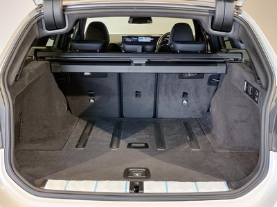 2024 BMW 3 SERIES TOURING — миниатюра 20