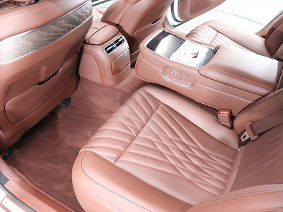 2022 Genesis G90 (RS4) — миниатюра 12