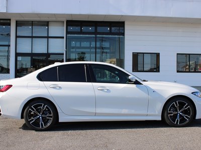BMW 3 SERIES - 10