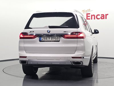 2022 BMW X7 照片 4