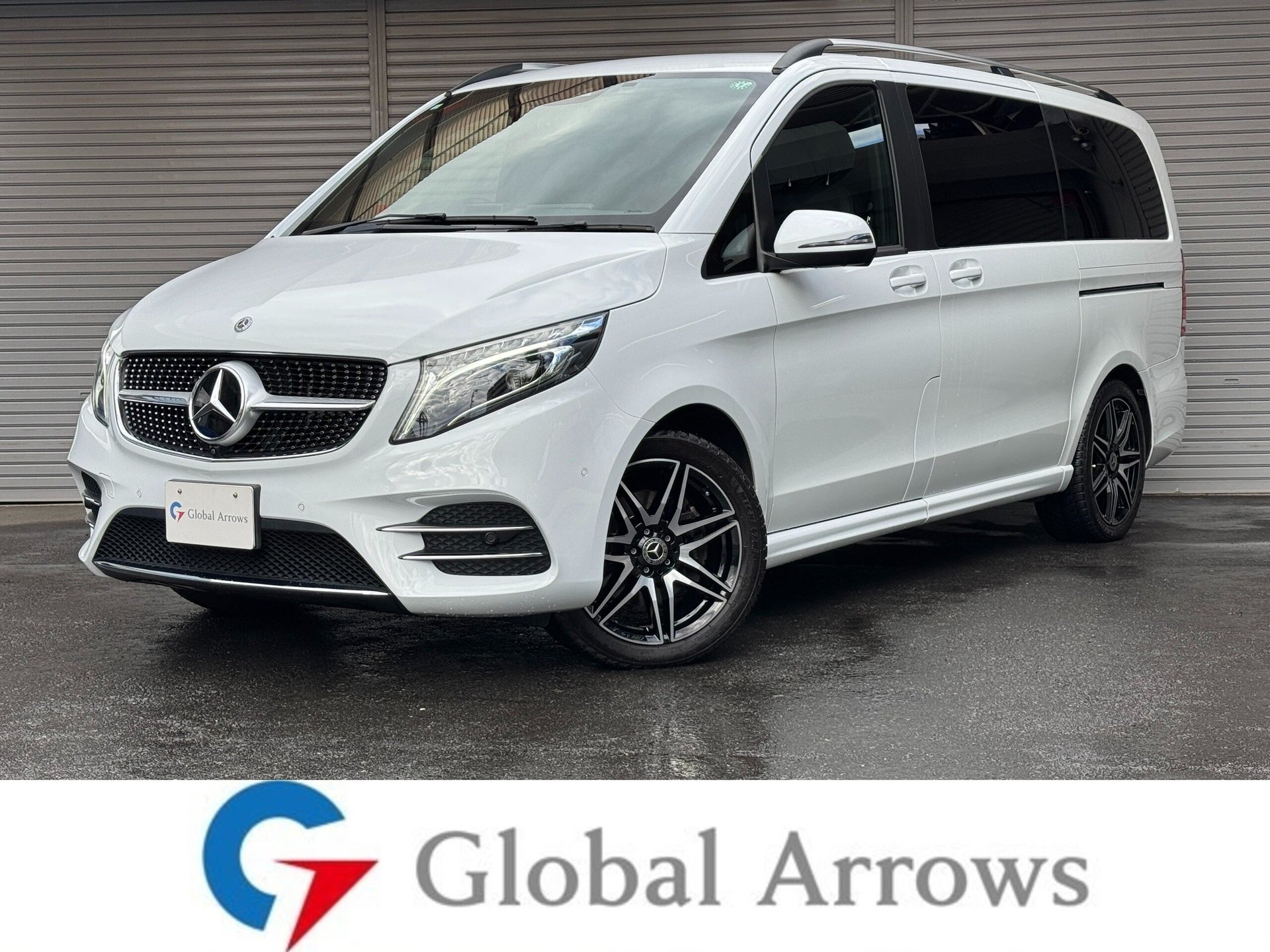 MERCEDES-BENZ V-CLASS - View 1