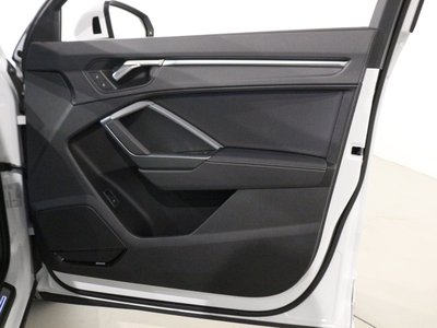 صورة مصغرة 31 لـ 2025 AUDI Q3