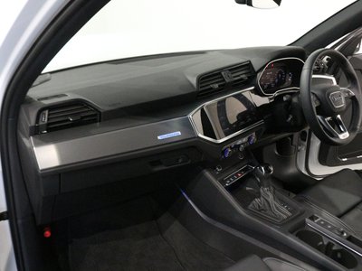 صورة مصغرة 15 لـ 2025 AUDI Q3