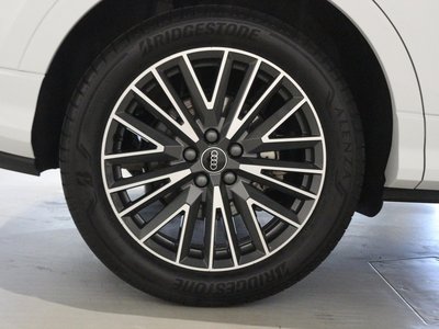 صورة مصغرة 13 لـ 2025 AUDI Q3