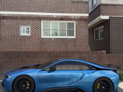 BMW I8 - 4