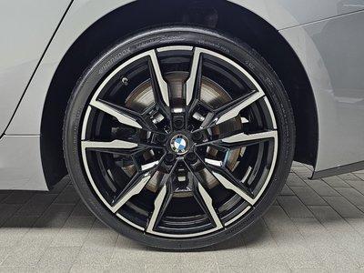 صورة 9 لـ 2025 BMW 8 SERIES