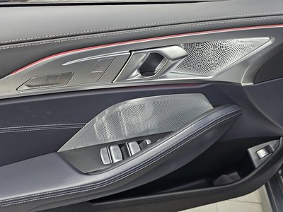 2025 BMW 8 SERIES 缩略图 30