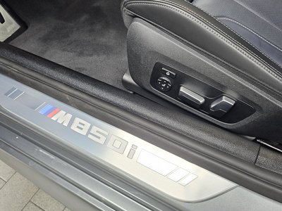 2025 BMW 8 SERIES 缩略图 31