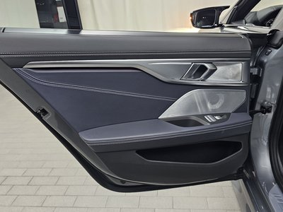 2025 BMW 8 SERIES 缩略图 16