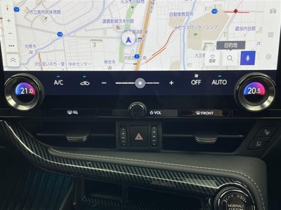 2025 Lexus NX photo 9