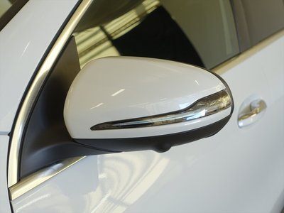 MERCEDES-BENZ GLA - 7