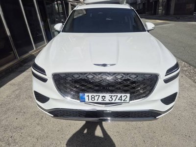 صورة 2 لـ 2026 Genesis GV70